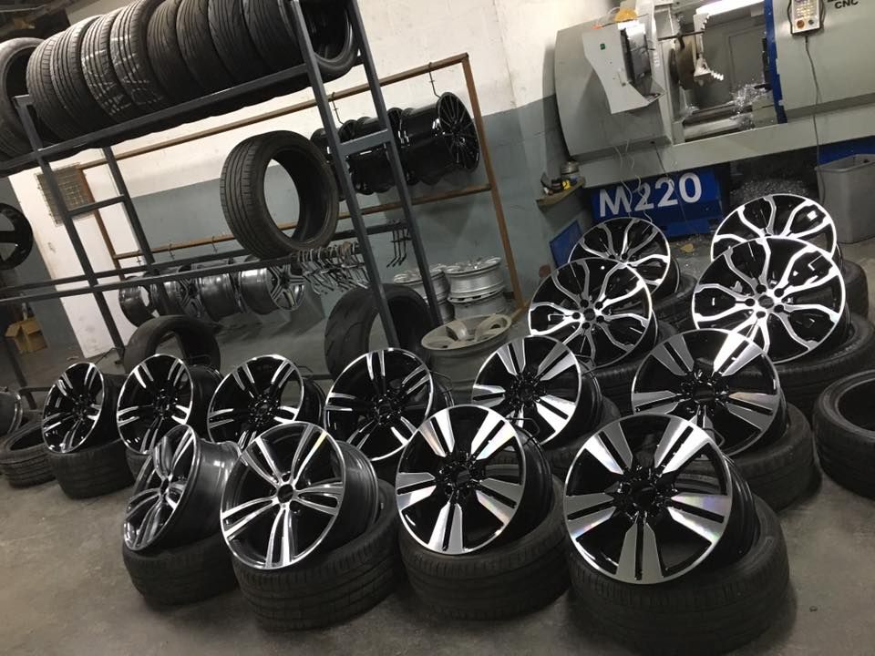 Alloy wheel refurbishment detail